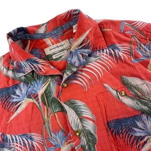 Tommy Bahama Mens M Button Down Shirt Copyrighted Print Orange Silk Bird Floral